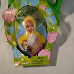 Nicki in a Easter egg